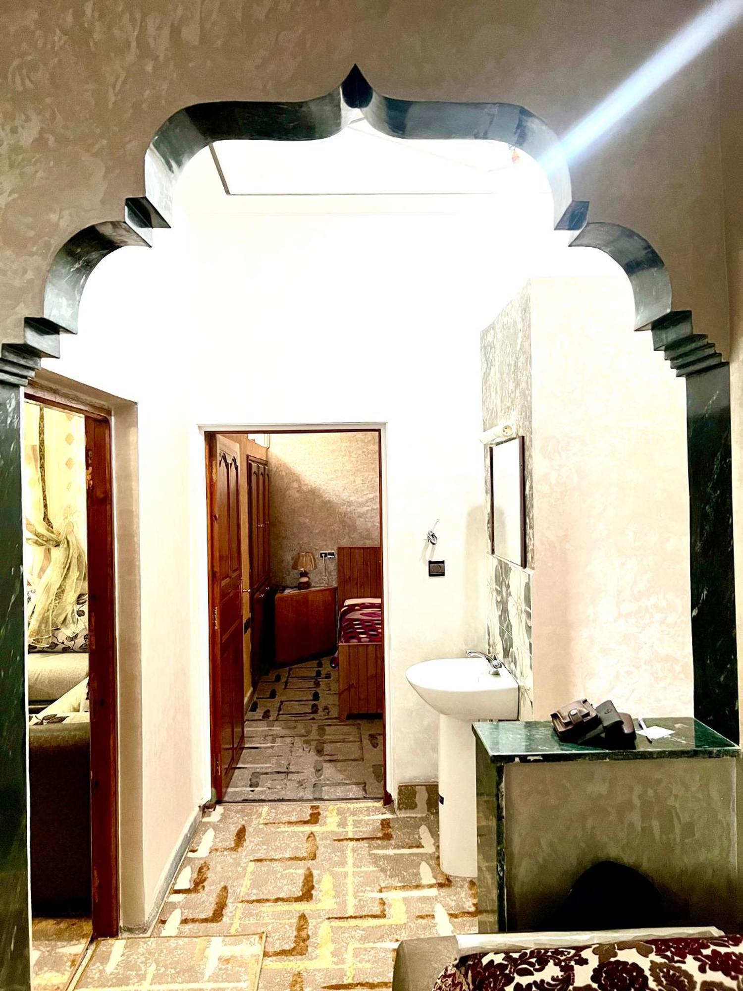 Dar Calme Chez El Bouhali Hotel สกูรา ภายนอก รูปภาพ